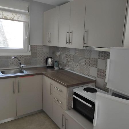 Blue Beach Apartments Ofrínion المظهر الخارجي الصورة